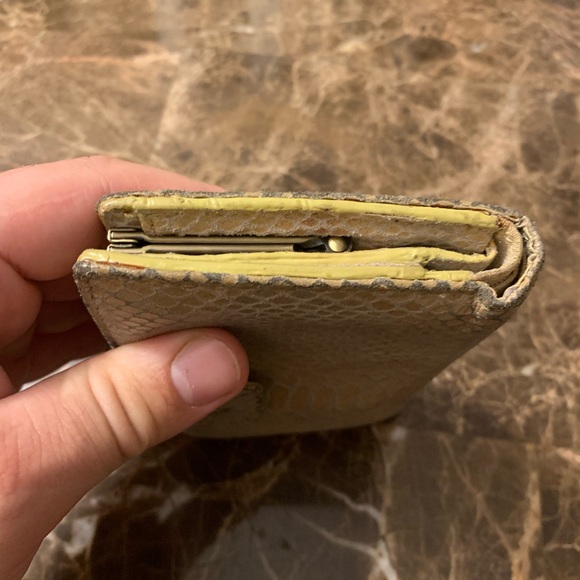 Hobo International Snakeskin Rachel Wallet - Picture 4 of 12